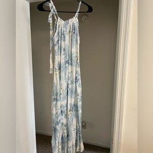 Bellambia women’s summer floral dress.